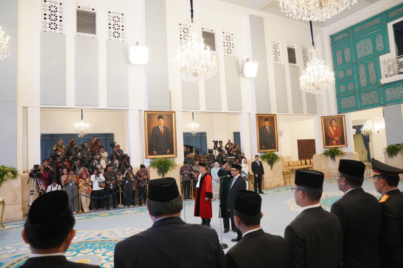 Presiden RI Prabowo Subianto sebagai Wakil Menteri Keuangan RI menggantikan Thomas Djiwandono di Istana Negara, Jakarta, Kamis (5/2)./ist