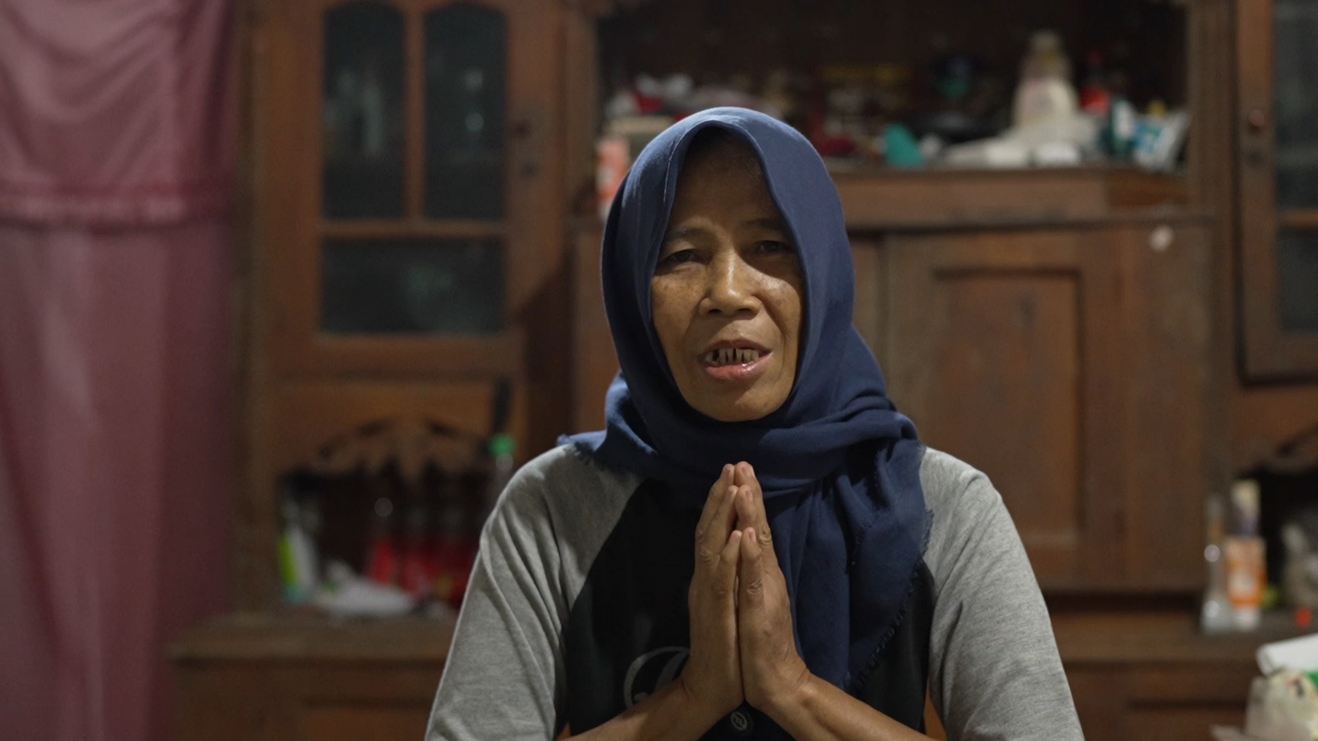 Sawinah, Perempuan berusia 48 tahun