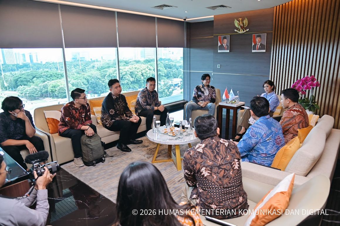 Menteri Komunikasi dan Digital Meutya Hafid mengatakan saat ini pemerintah saat ini mendorong pengembangan kecerdasan artifisial sebagai salah satu pilar utama transformasi digital nasional, dengan visi membangun AI yang etis, bertanggung jawab dan mampu meningkatkan daya saing Indonesia. Foto: Humas Kemkomdigi